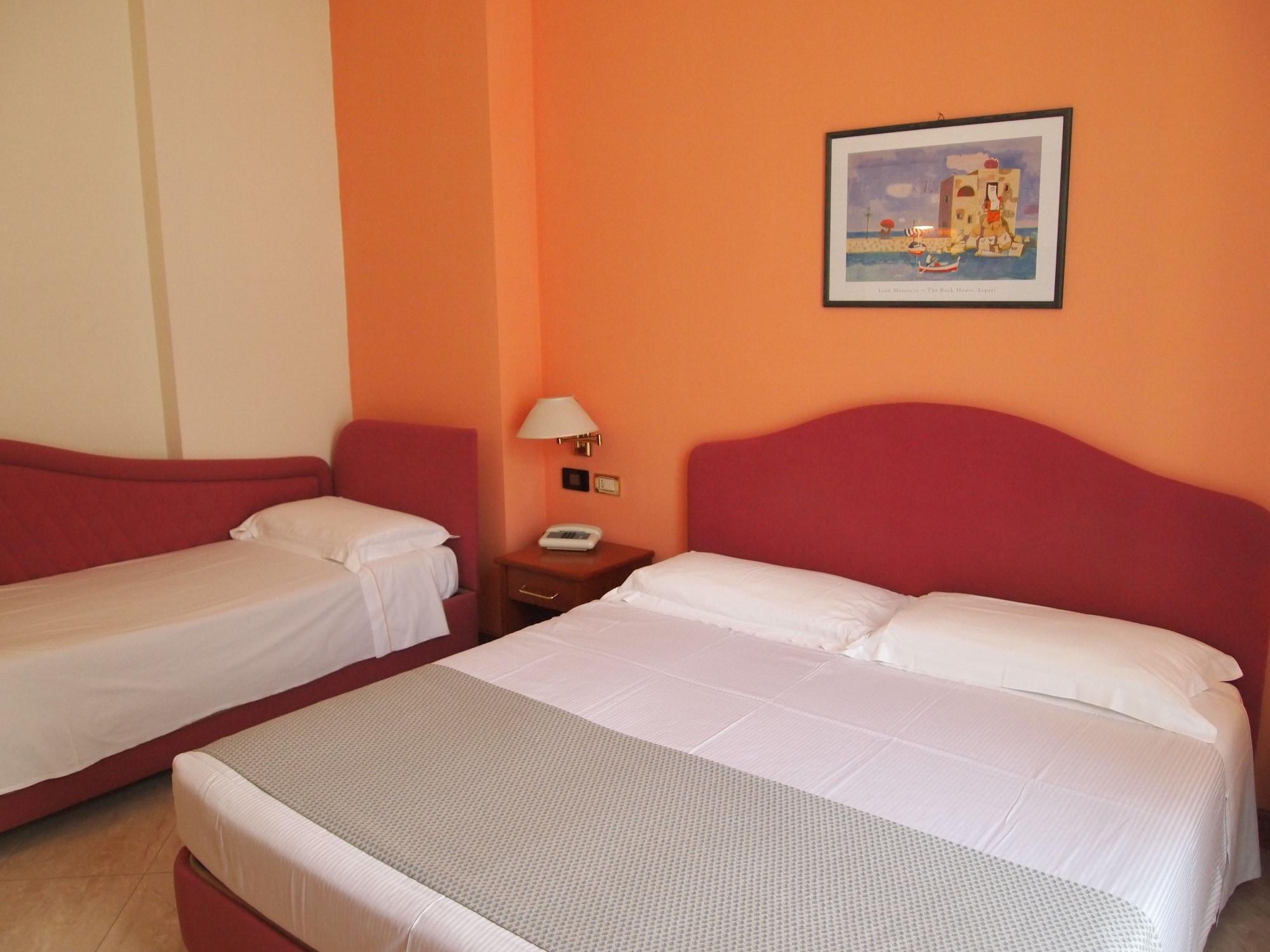 Piccolo Hotel Moneglia Buitenkant foto