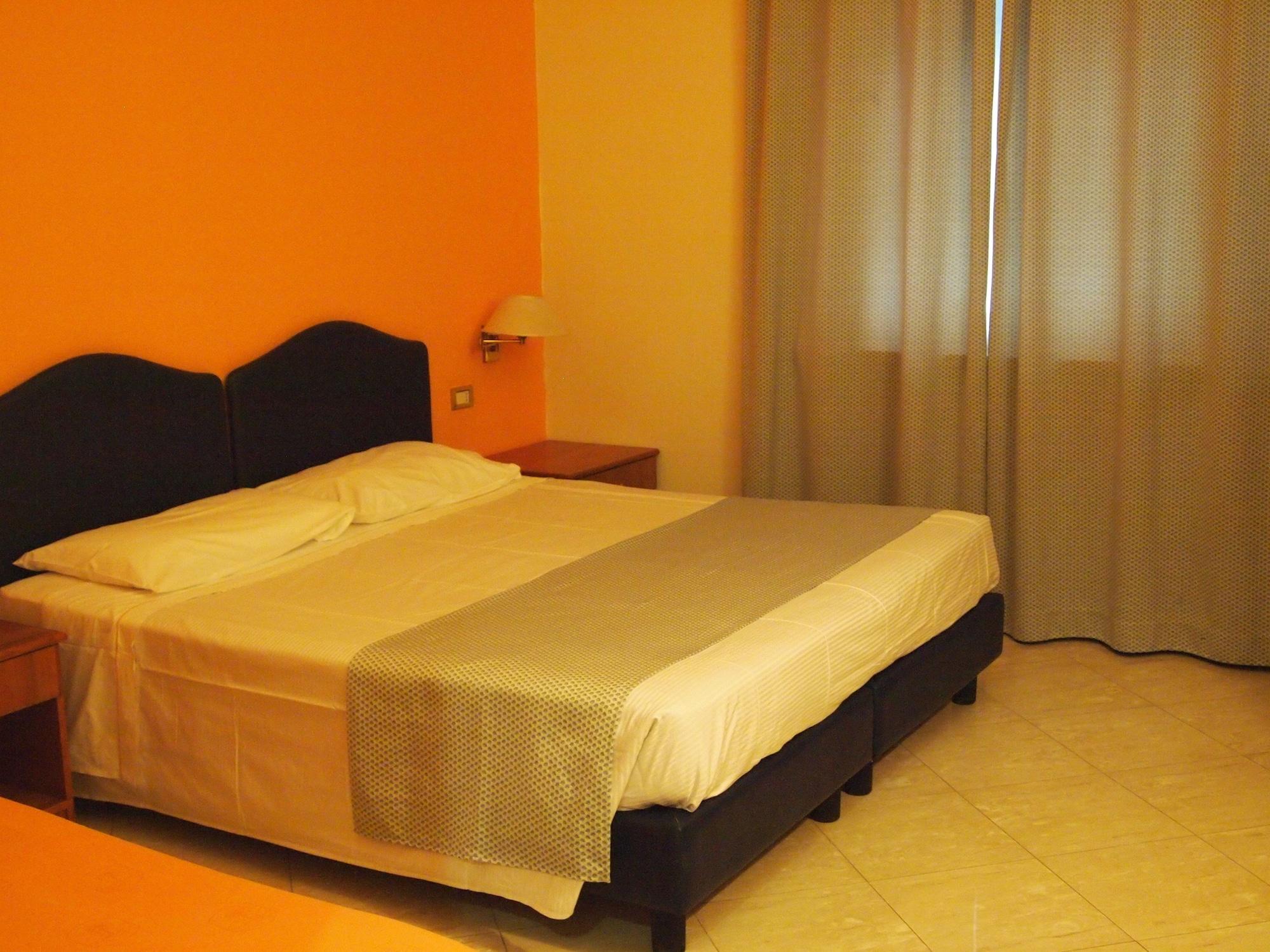 Piccolo Hotel Moneglia Buitenkant foto