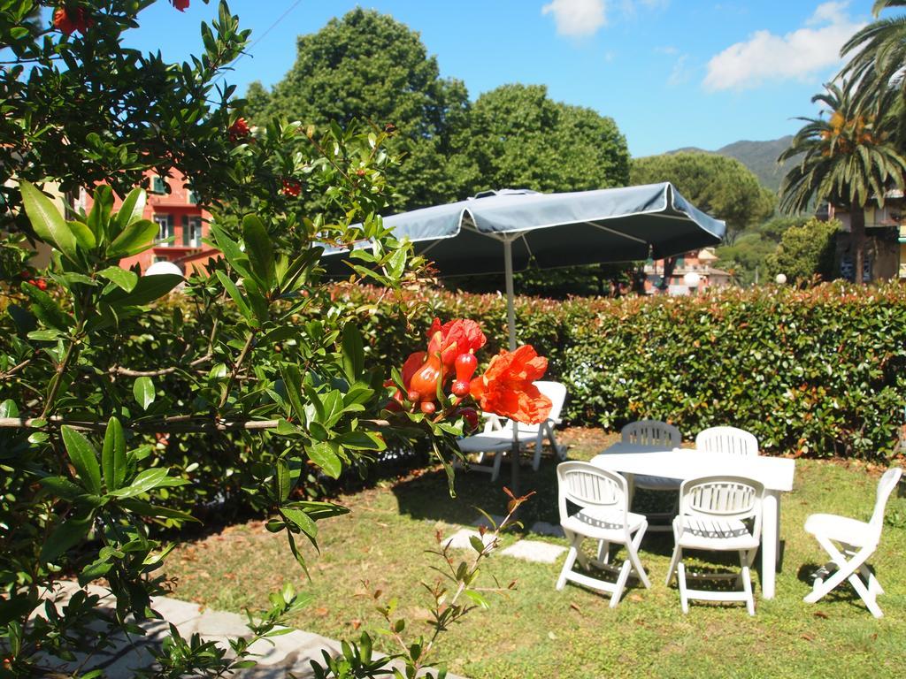 Piccolo Hotel Moneglia Buitenkant foto