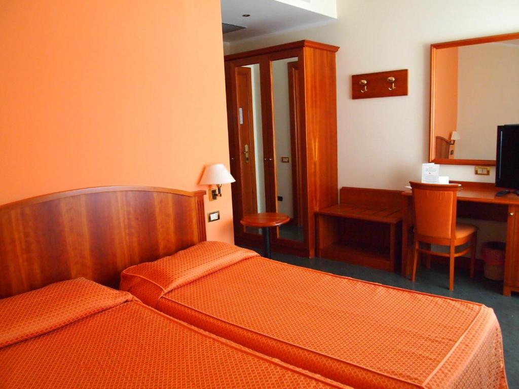 Piccolo Hotel Moneglia Buitenkant foto