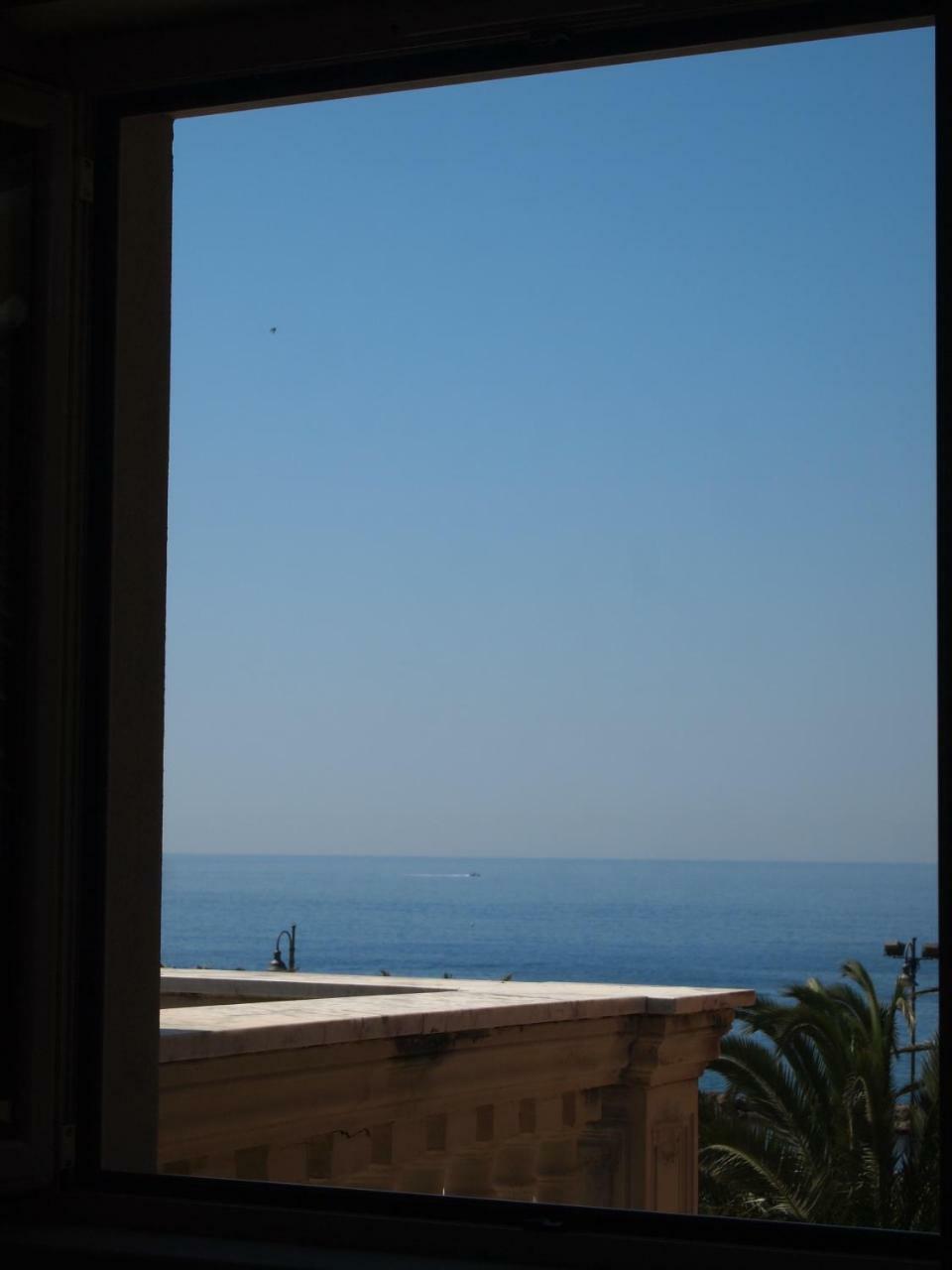 Piccolo Hotel Moneglia Buitenkant foto